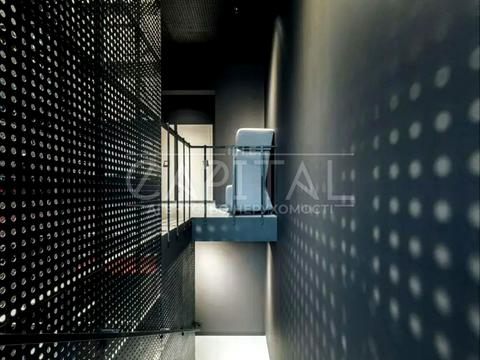 комерційна за адресою Дніпровська набережна вул., 14-Б