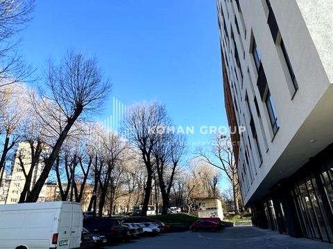 комерційна за адресою Старокостянтинівське шосе, 3