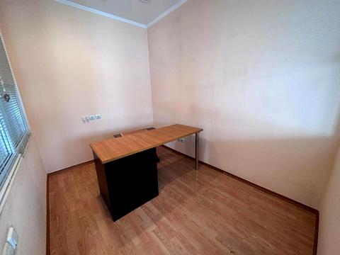 комерційна за адресою Святослава Хороброго вул., 1