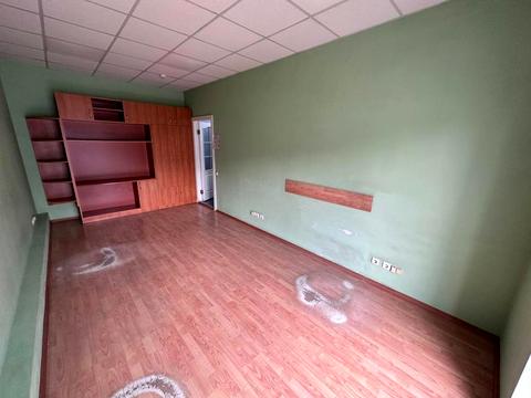 комерційна за адресою Святослава Хороброго вул., 1