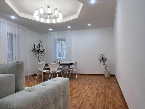 квартира за адресою Роксоляни вул., 61