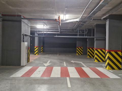 паркомісце за адресою Миколи Пимоненка вул. (), 5