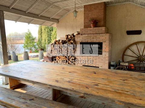 будинок за адресою Озерна вул., 5