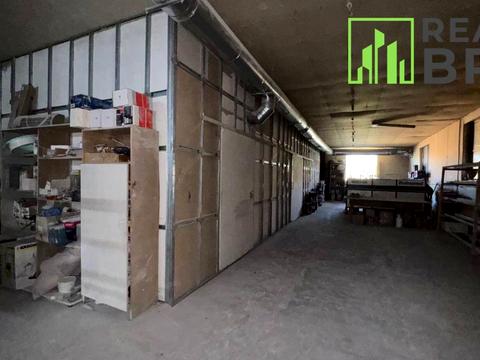 комерційна за адресою Молодіжна вул., 1