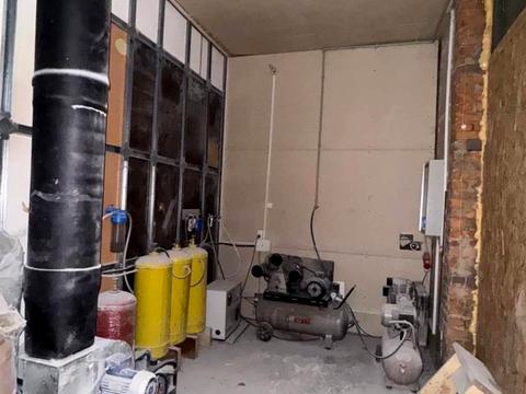 комерційна за адресою Молодіжна вул., 1