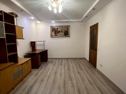 квартира за адресою Василя Симоненка вул., 31