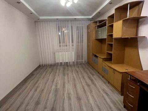 квартира за адресою Василя Симоненка вул., 31