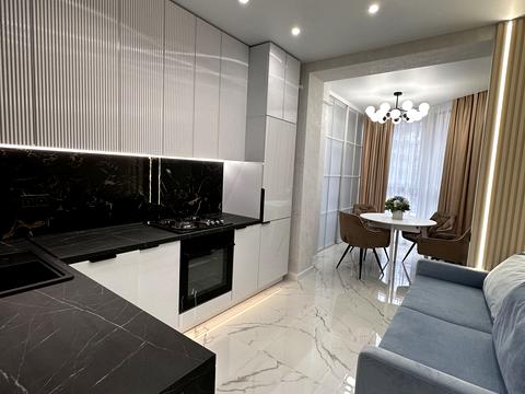 квартира по адресу Молодіжна 10, 10