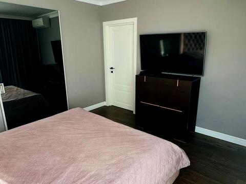 квартира за адресою Зарічна вул., 1-В