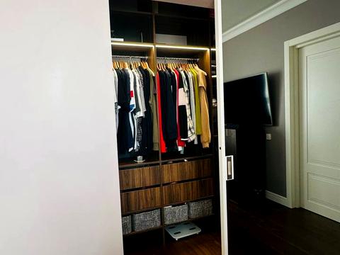 квартира за адресою Зарічна вул., 1-В