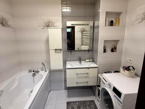 квартира за адресою Перлинна вул., 3