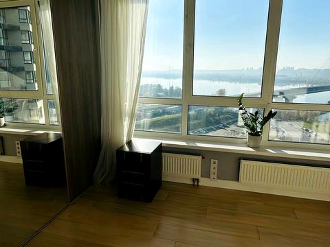 квартира за адресою Зарічна вул., 1-В