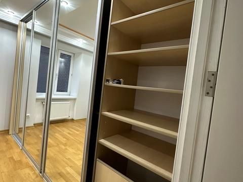 квартира за адресою Тролейбусна вул., 15