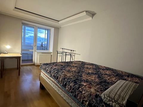 квартира за адресою Тролейбусна вул., 15