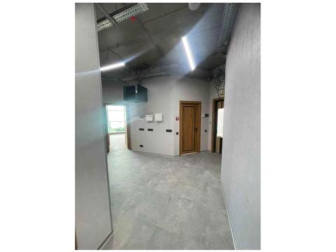 комерційна за адресою Вишгородська вул., 45