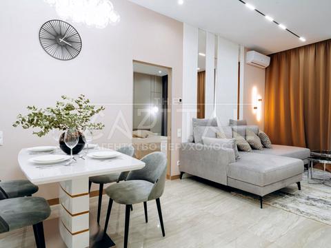 квартира за адресою Андрія Верхогляда вул. (Михайла Драгомирова), 15