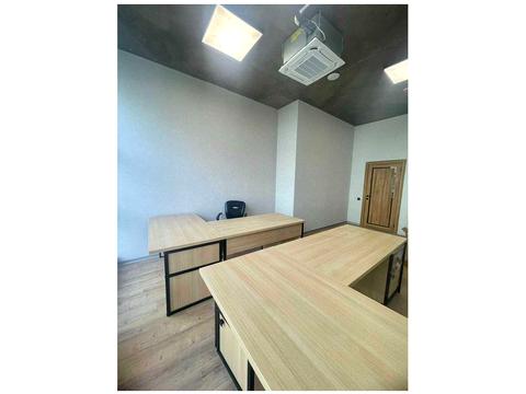 комерційна за адресою Вишгородська вул., 45