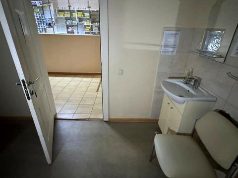 комерційна за адресою Миколи Руденка бульв. (Кольцова), 14-Е