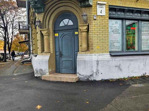 коммерческая по адресу Хорива ул., 4