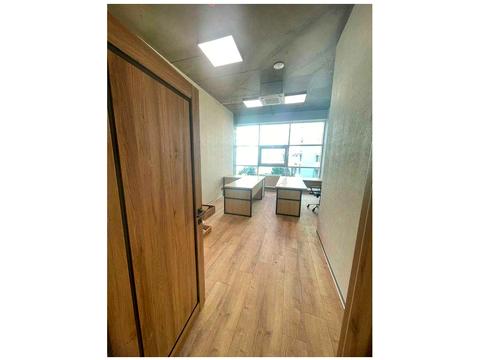 комерційна за адресою Вишгородська вул., 45