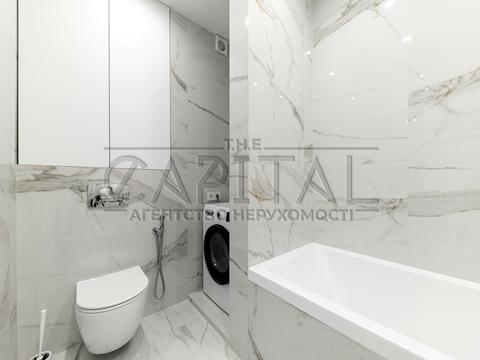 квартира за адресою Причальна вул., 14