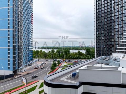 квартира за адресою Причальна вул., 14