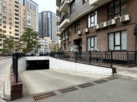 квартира по адресу Василия Тютюнника ул. (Анрі Барбюса), 28-А