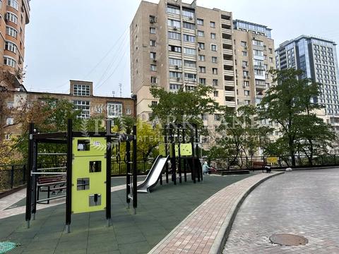 квартира по адресу Василия Тютюнника ул. (Анрі Барбюса), 28-А