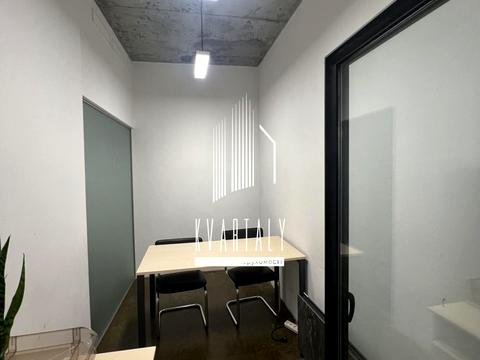 комерційна за адресою Велика Васильківська вул. (Червоноармійська), 72