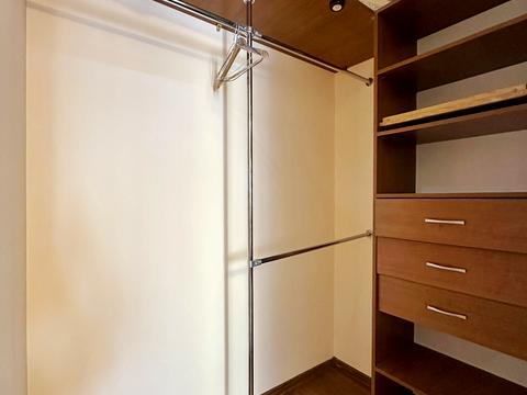 квартира по адресу Голубовича ул., 37