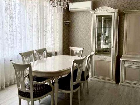 квартира за адресою Осіння вул., 33