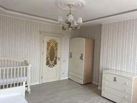 квартира по адресу Осенняя ул., 33