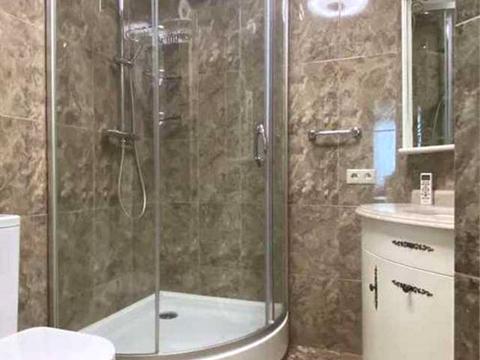 квартира по адресу Осенняя ул., 33