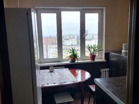 квартира за адресою Академіка Глушкова просп., 15