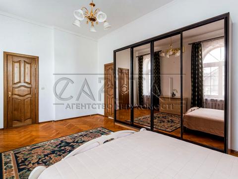 будинок за адресою Зоряний пров., 9/2