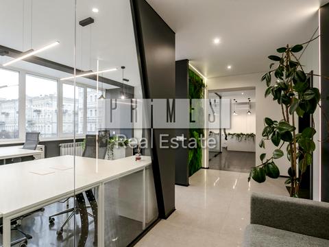 комерційна за адресою Київ, Володимирська вул., 51/53