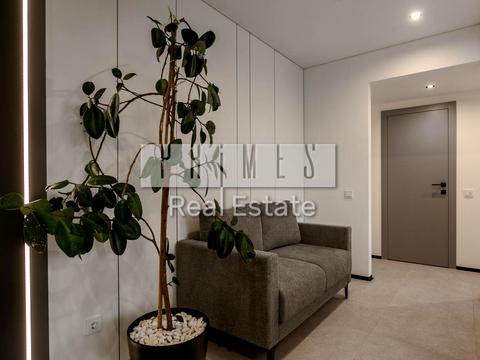 комерційна за адресою Київ, Володимирська вул., 51/53