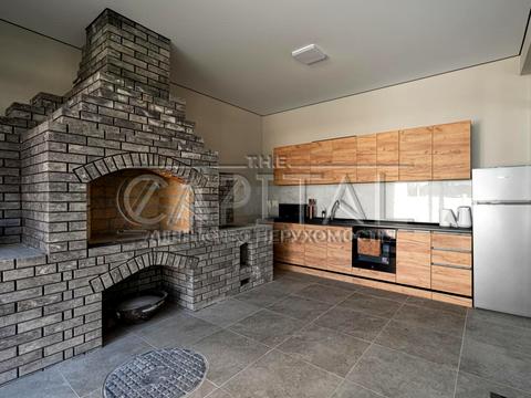 будинок за адресою Молодіжна вул., 11