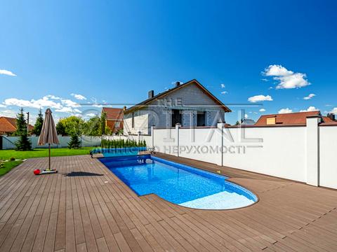 будинок за адресою Молодіжна вул., 11