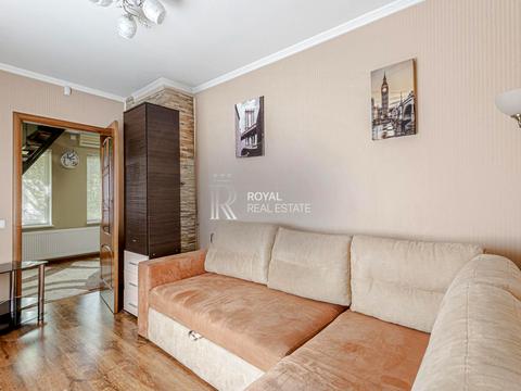 будинок за адресою Вишнева, 5