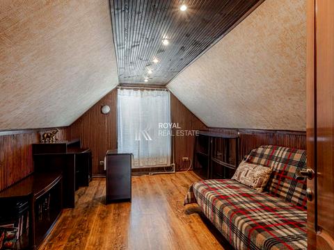 будинок за адресою Вишнева, 5