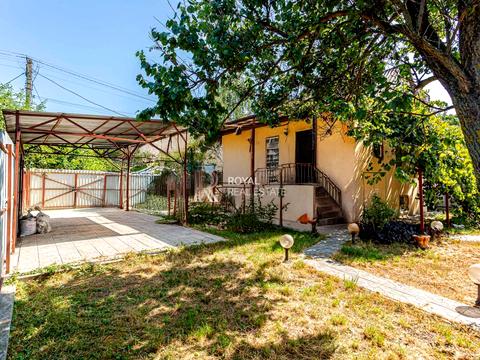 будинок за адресою Вишнева, 5