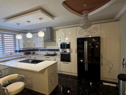 квартира по адресу Евгения Коновальца ул., 138А