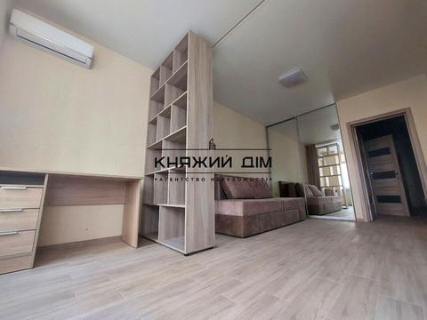 квартира за адресою Митрополита Василя Липківського вул. (Урицького), 37-Б