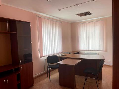 комерційна за адресою провулок Симона Петлюри, 1