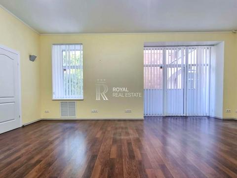 комерційна за адресою Велика Васильківська вул. (Червоноармійська), 92