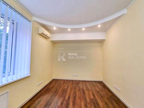 комерційна за адресою Велика Васильківська вул. (Червоноармійська), 92