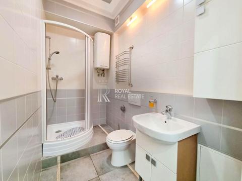 комерційна за адресою Велика Васильківська вул. (Червоноармійська), 92