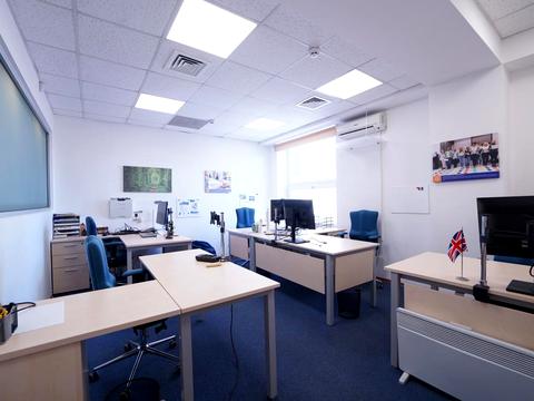 комерційна за адресою Велика Васильківська вул. (Червоноармійська), 72