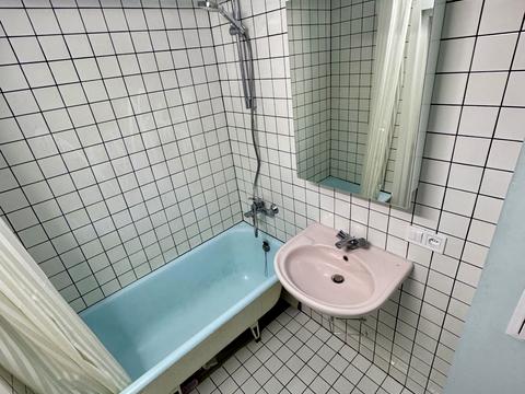 квартира за адресою Князя Романа Мстиславича вул. (Генерала Жмаченка), 8